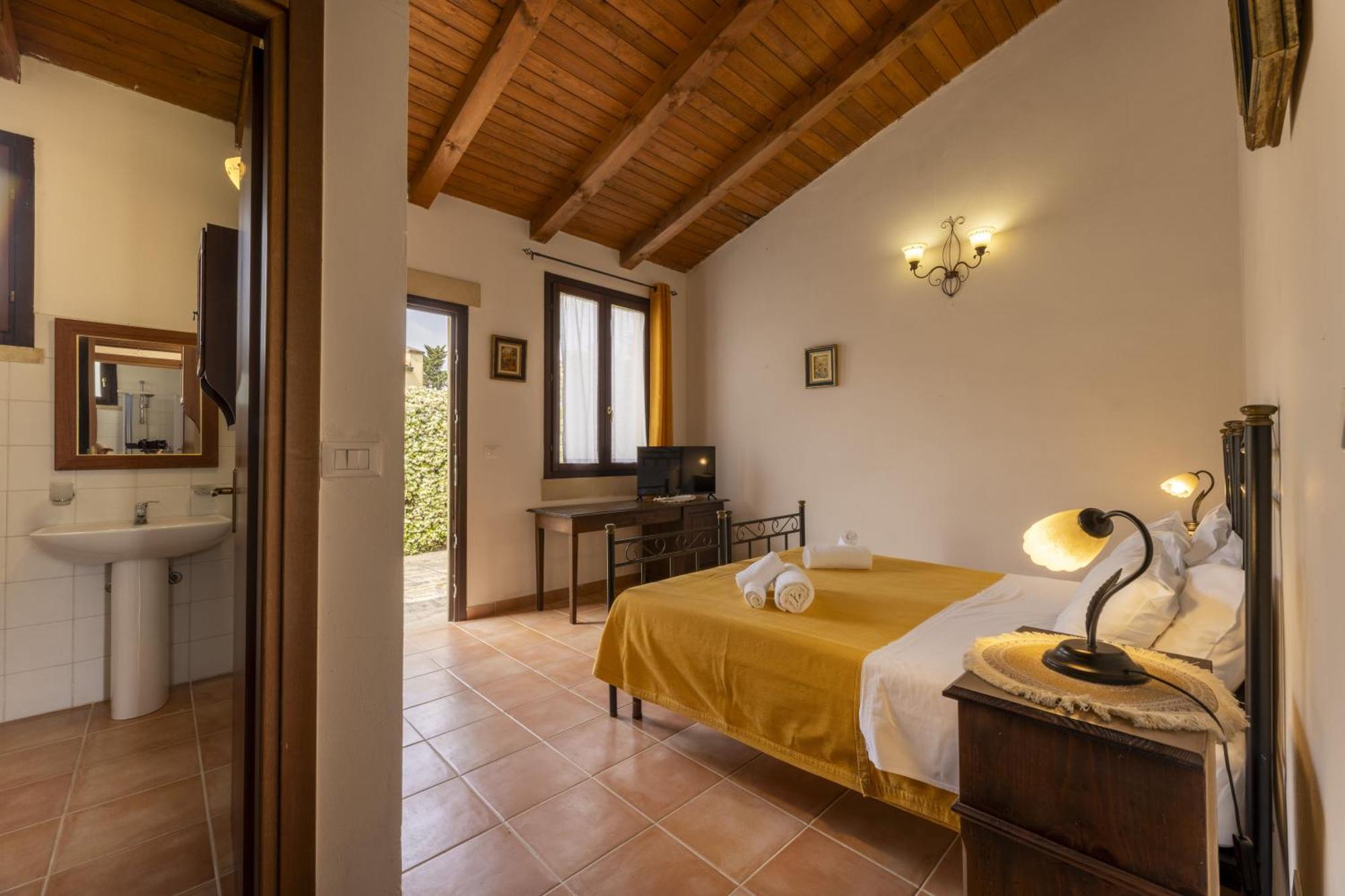 Tenuta Santicuti Акая Экстерьер фото